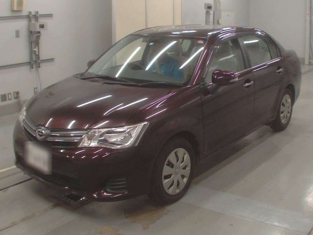 33044 Toyota Corolla axio NZE161 2013 г. (CAA Tokyo)